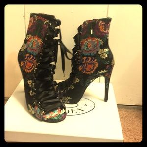 Steve Madden Heels